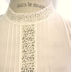 NWOT Sheer Lace Sleeveless Blouse Size S